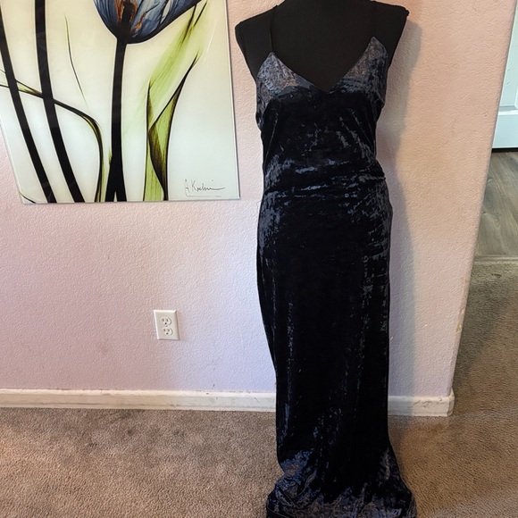 Sugarlips Dresses & Skirts - New blue dress size medium